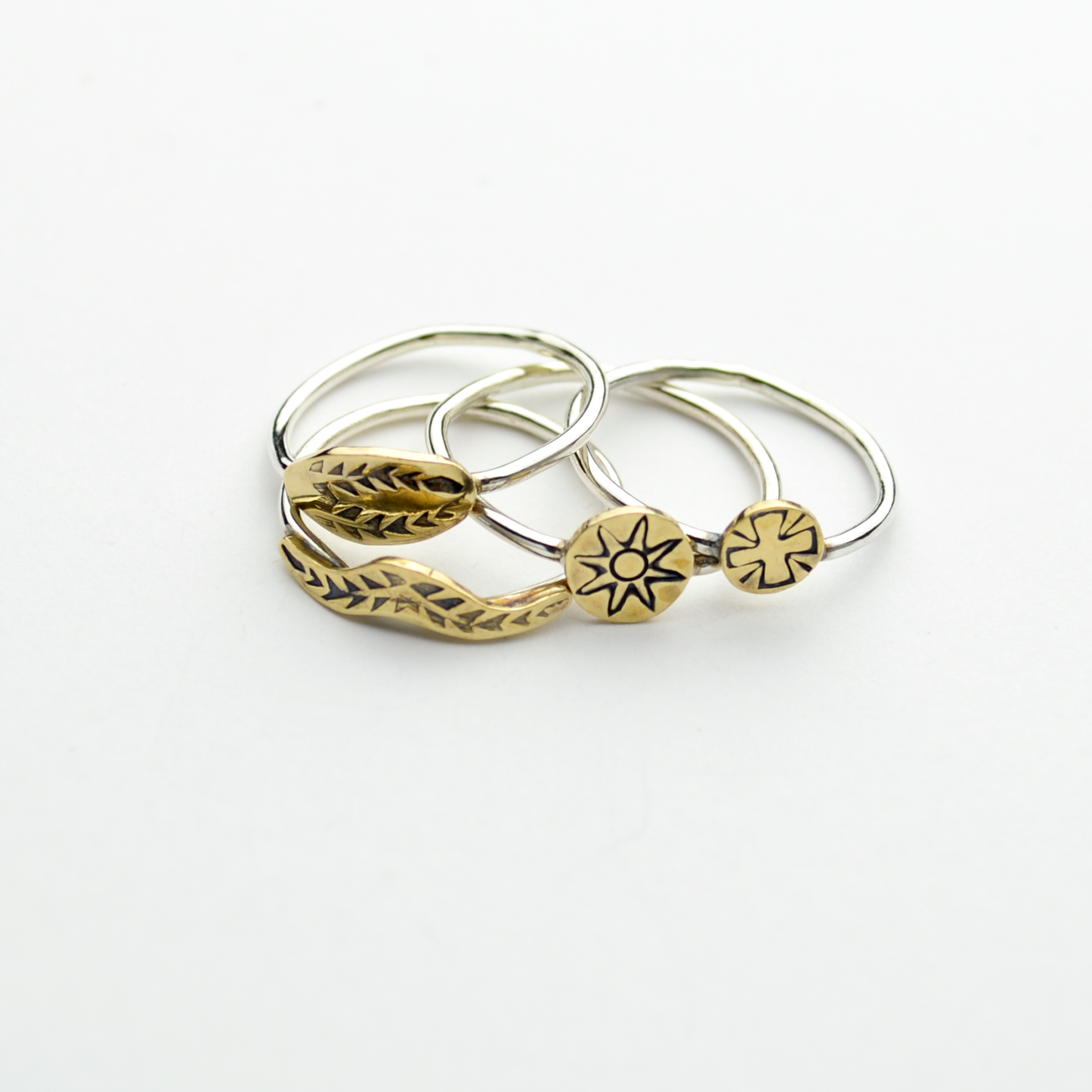Triumph Oval Palm Frond Sterling Silver & Brass Stacker Ring