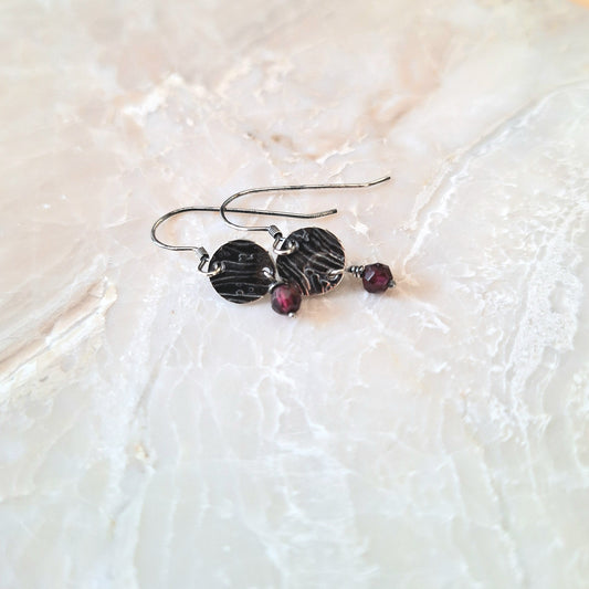 Greater Love Small Woodgrain Disc & Garnet Earrings in Sterling Silver